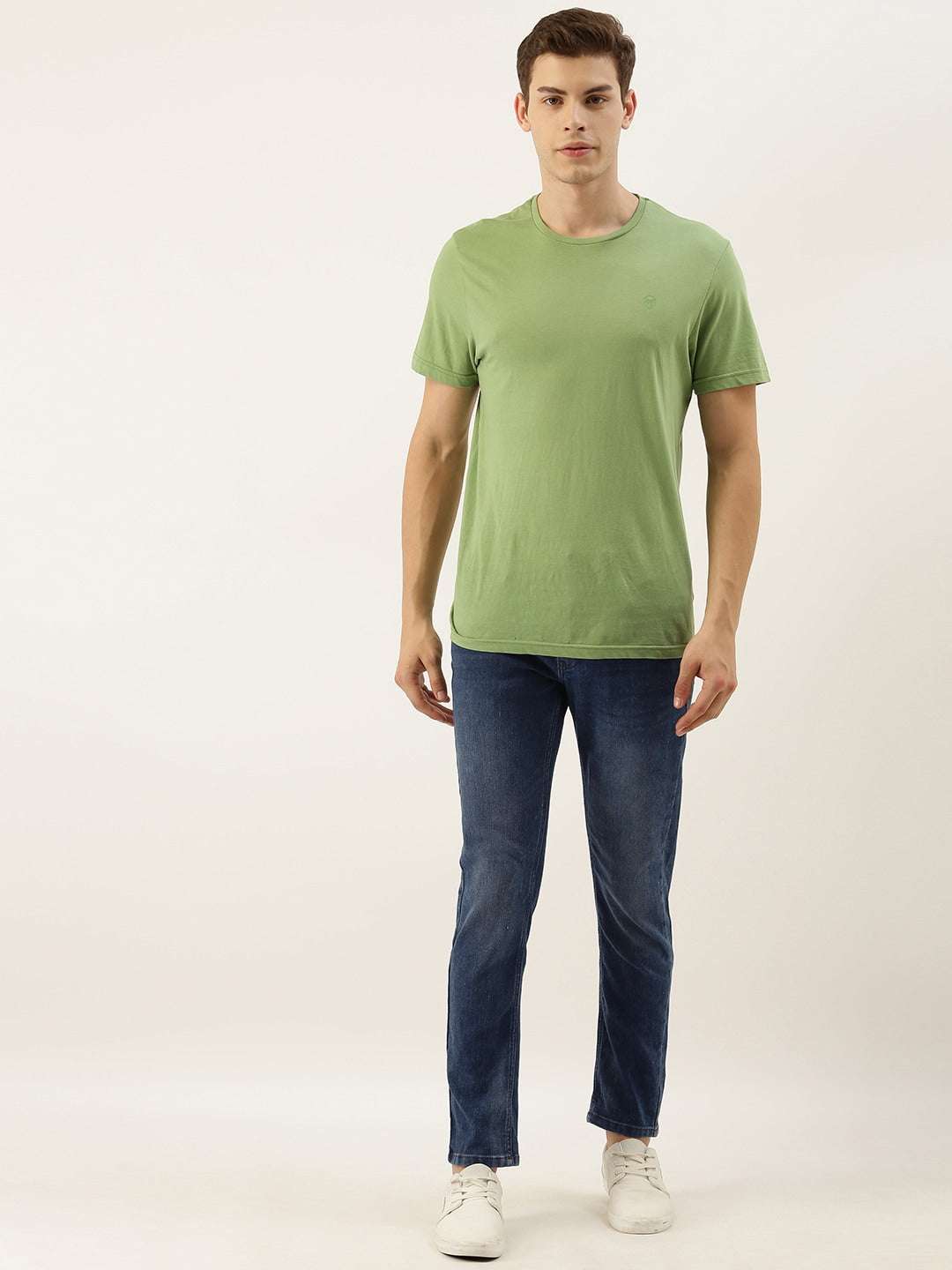 Shop Men Slim Fit Jeans Online.