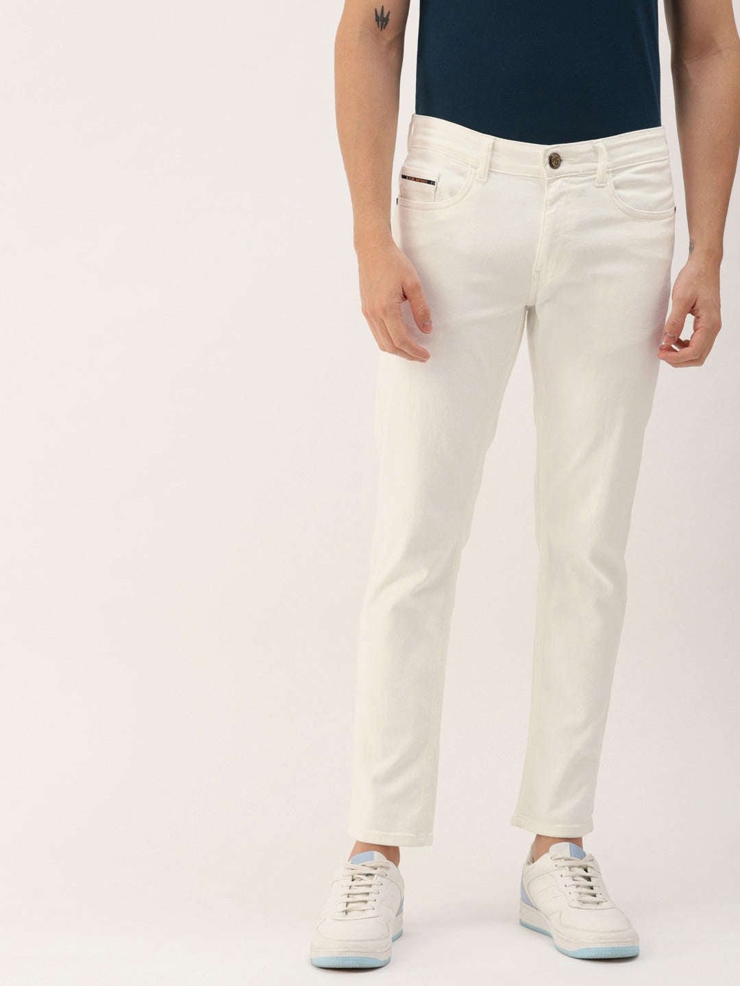 Shop Men Slim Fit Jeans Online.