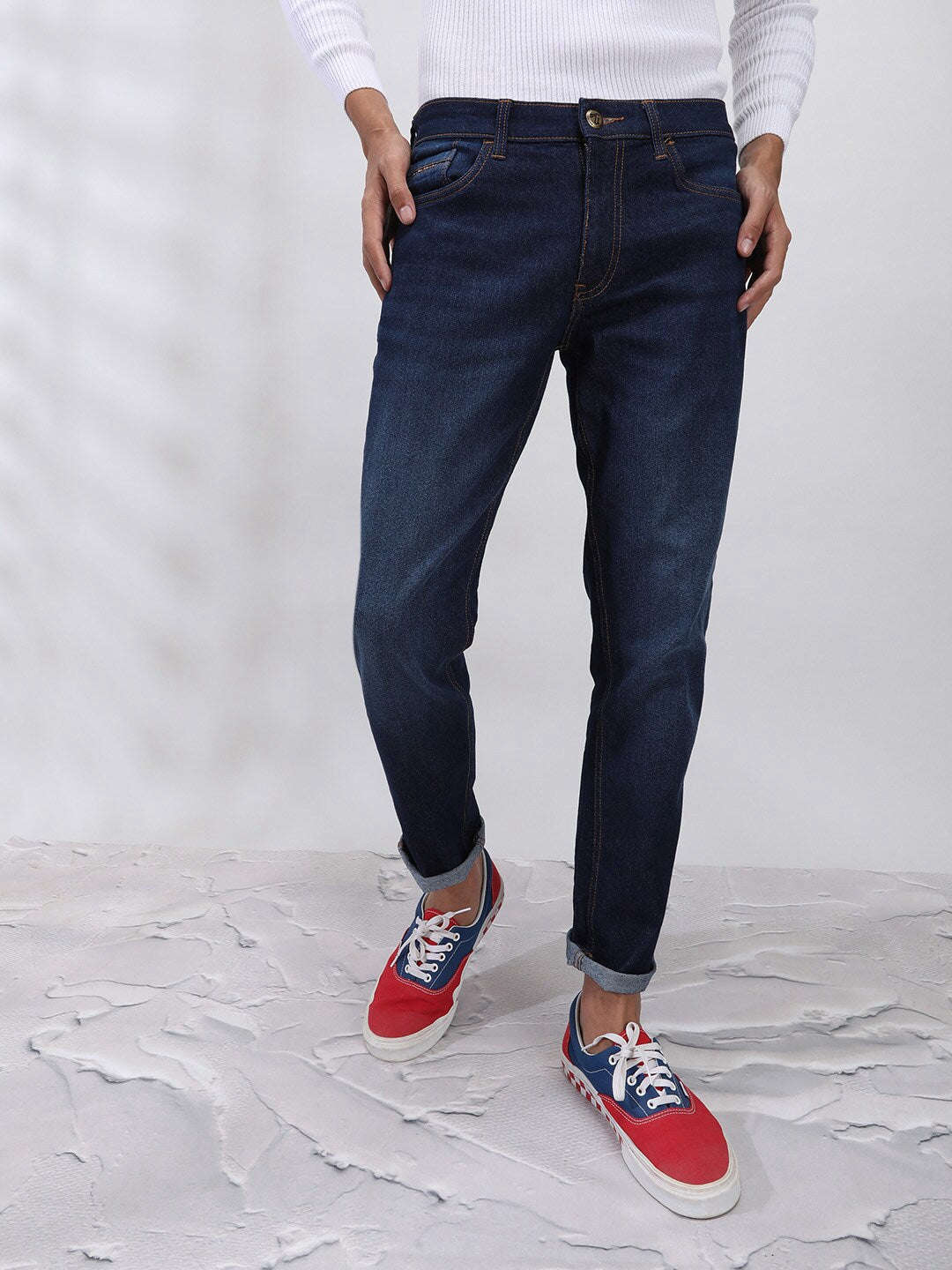 Shop Men Slim Fit Jeans Online.