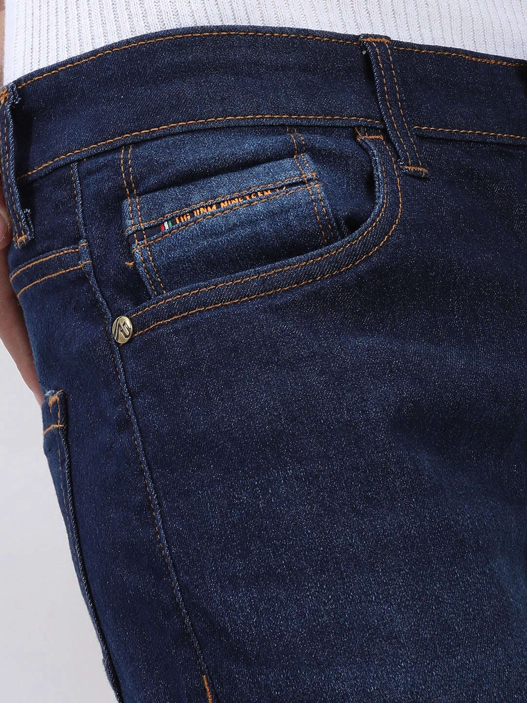 Shop Men Slim Fit Jeans Online.