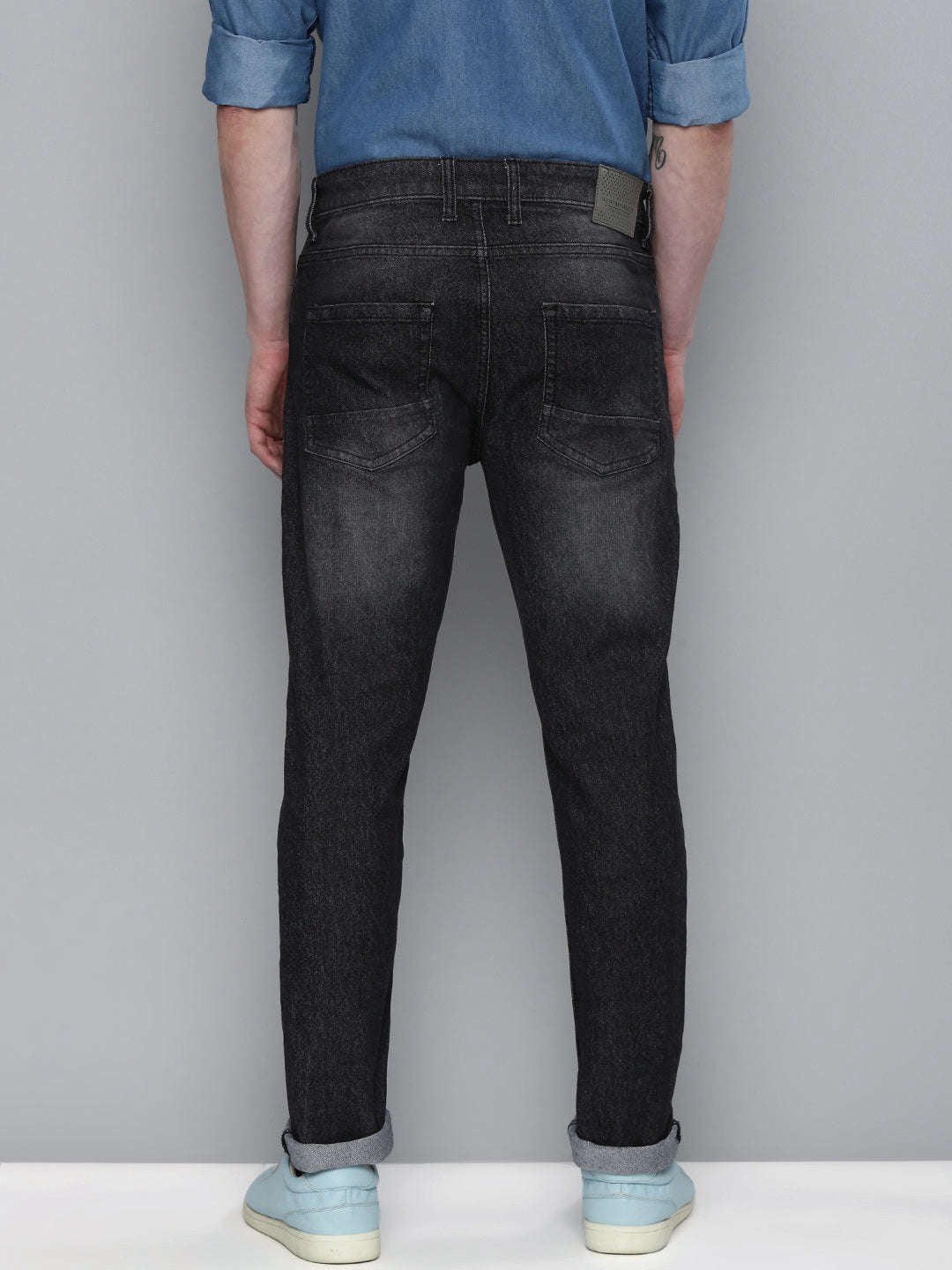 Shop Men Slim Fit Jeans Online.