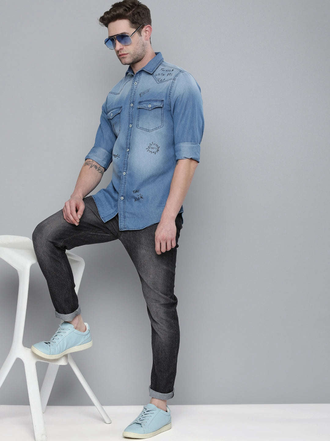 Shop Men Slim Fit Jeans Online.