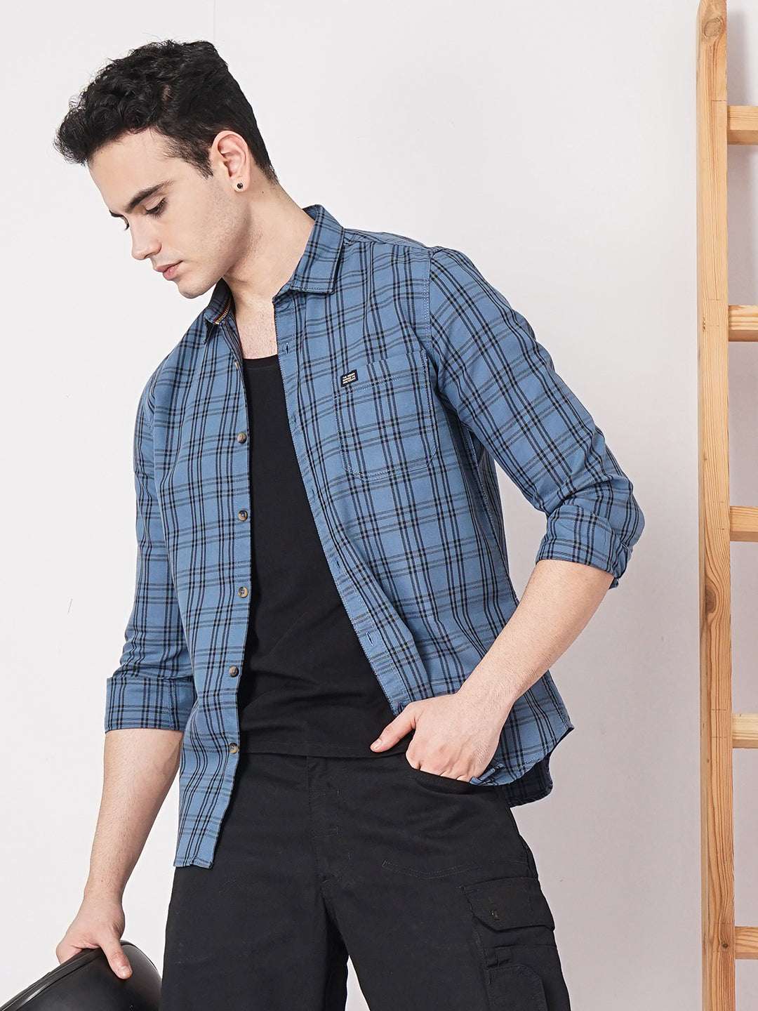 Shop Men's Checked Slim Fit Shirt Online.