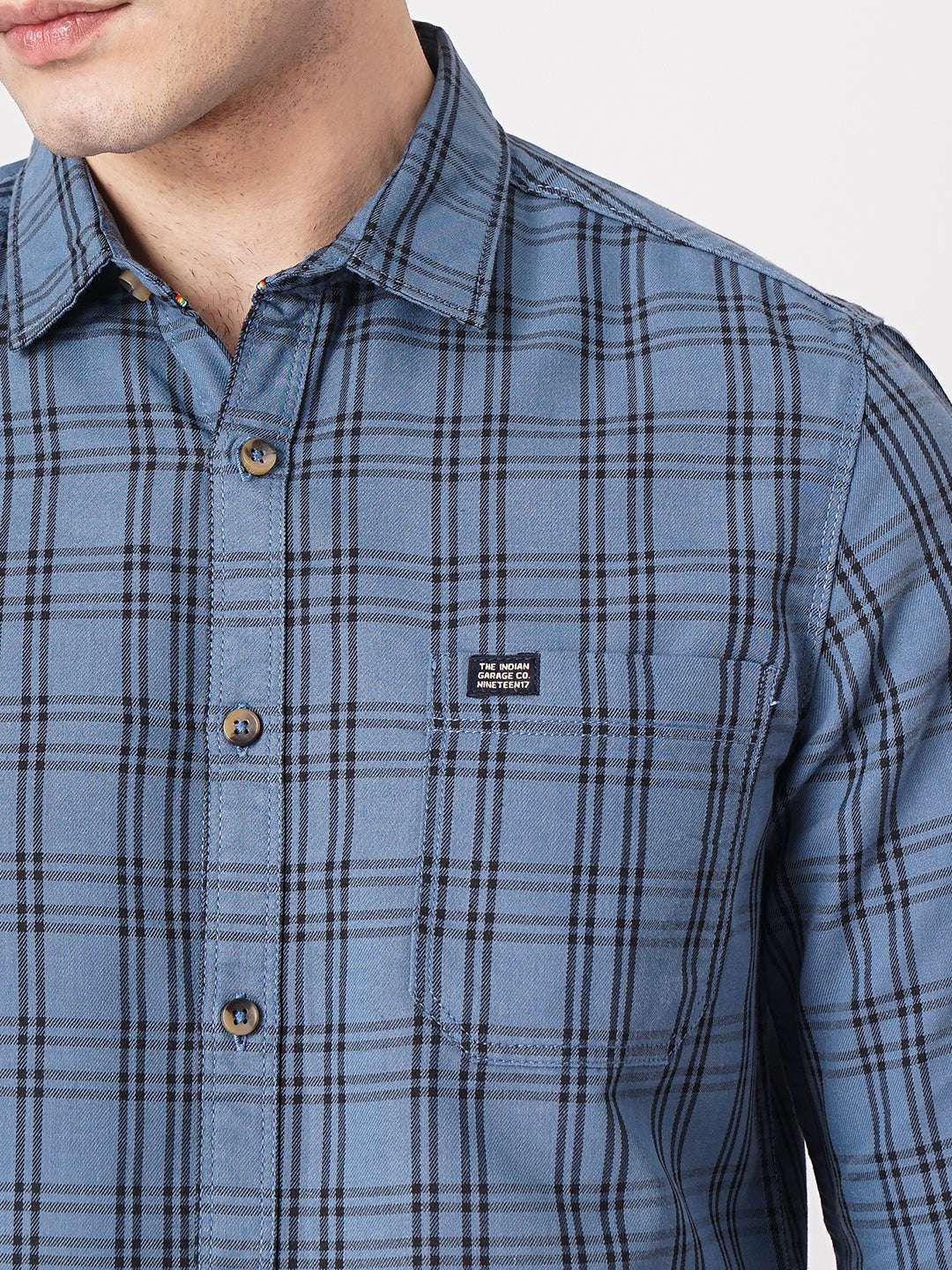 Shop Men's Checked Slim Fit Shirt Online.