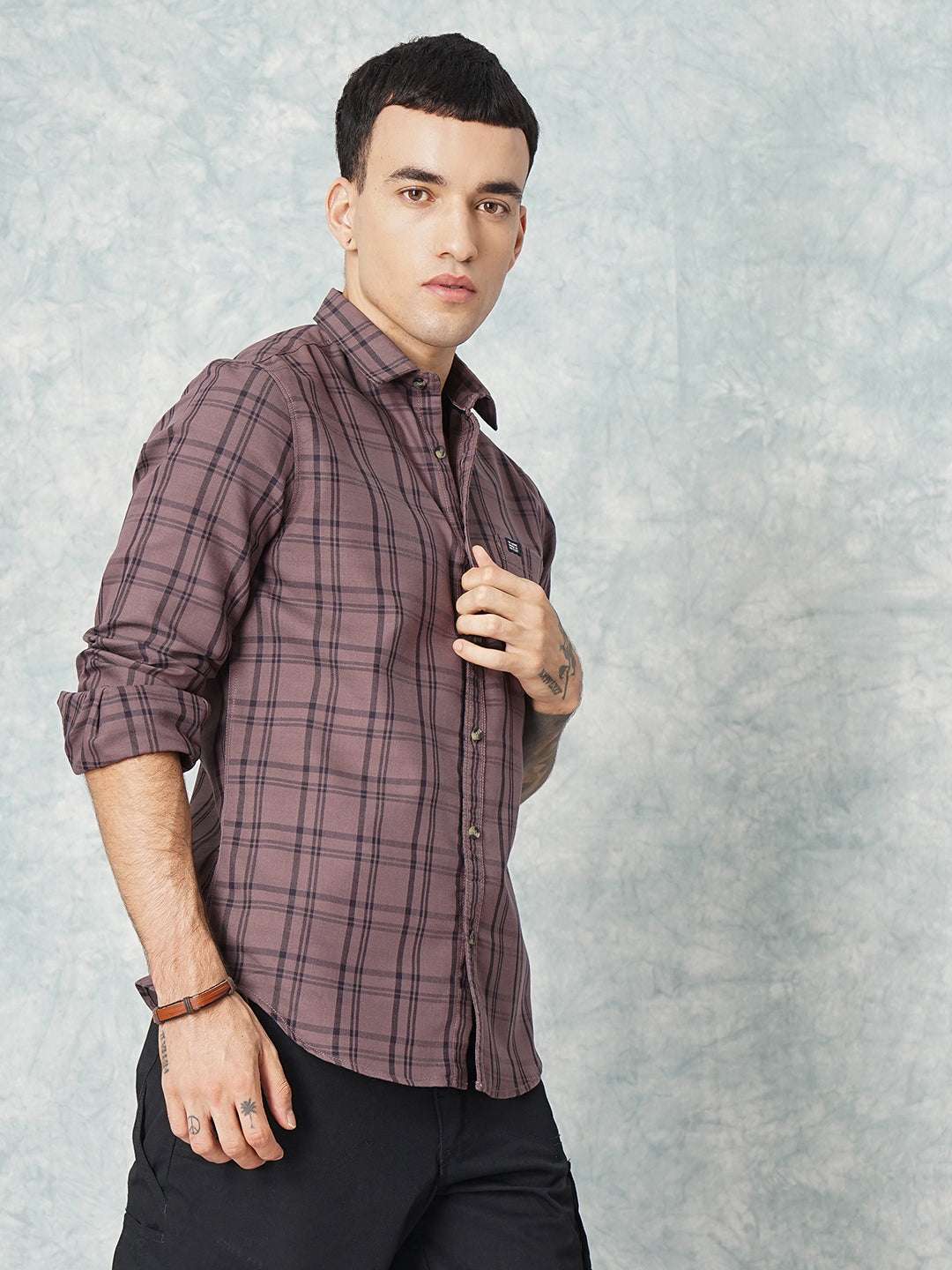 Shop Men's Checked Slim Fit Shirt Online.