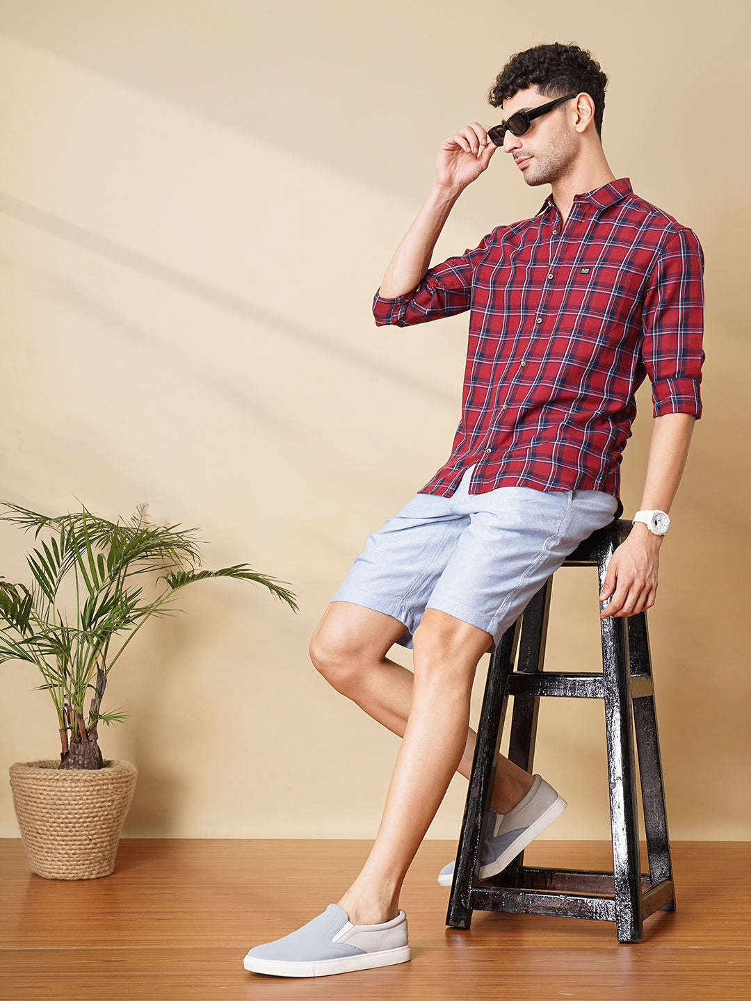 Shop Men's Checked Slim Fit Shirt Online.