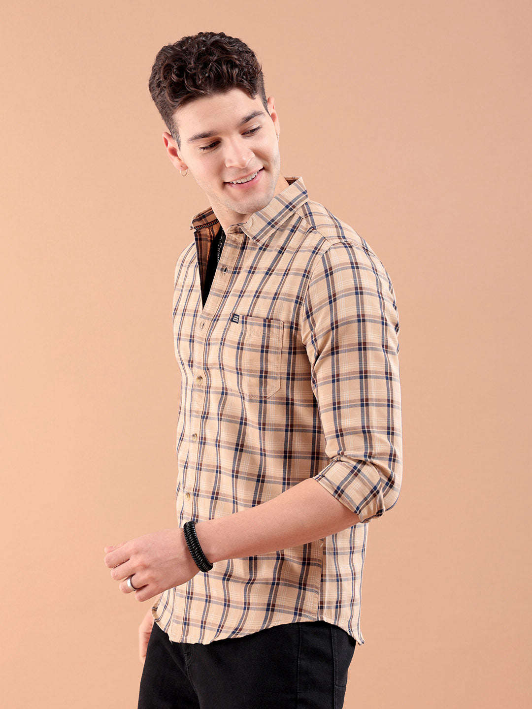 Shop Men's Checked Slim Fit Shirt Online.