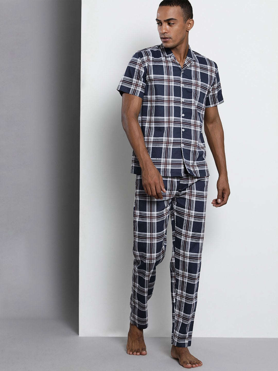 Shop Men Lounge Wear Online.