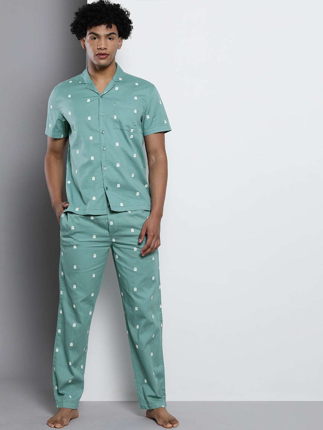 Shop Men Lounge Wear Online.