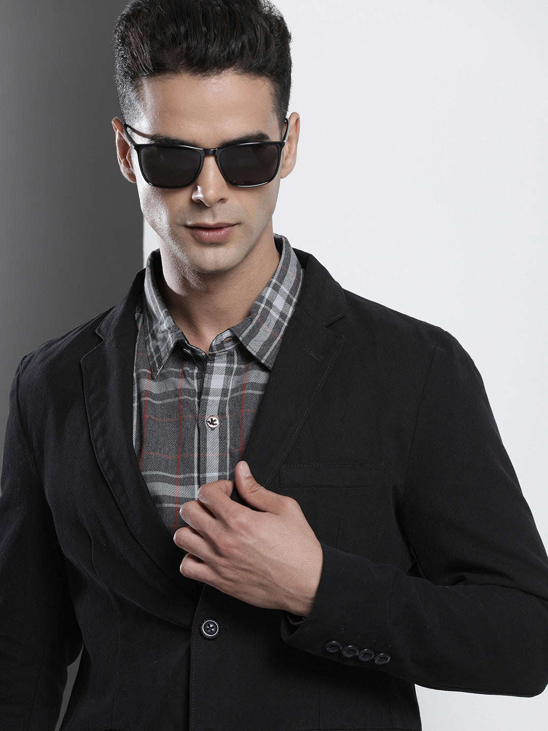 Shop Men Casual Blazer Online.