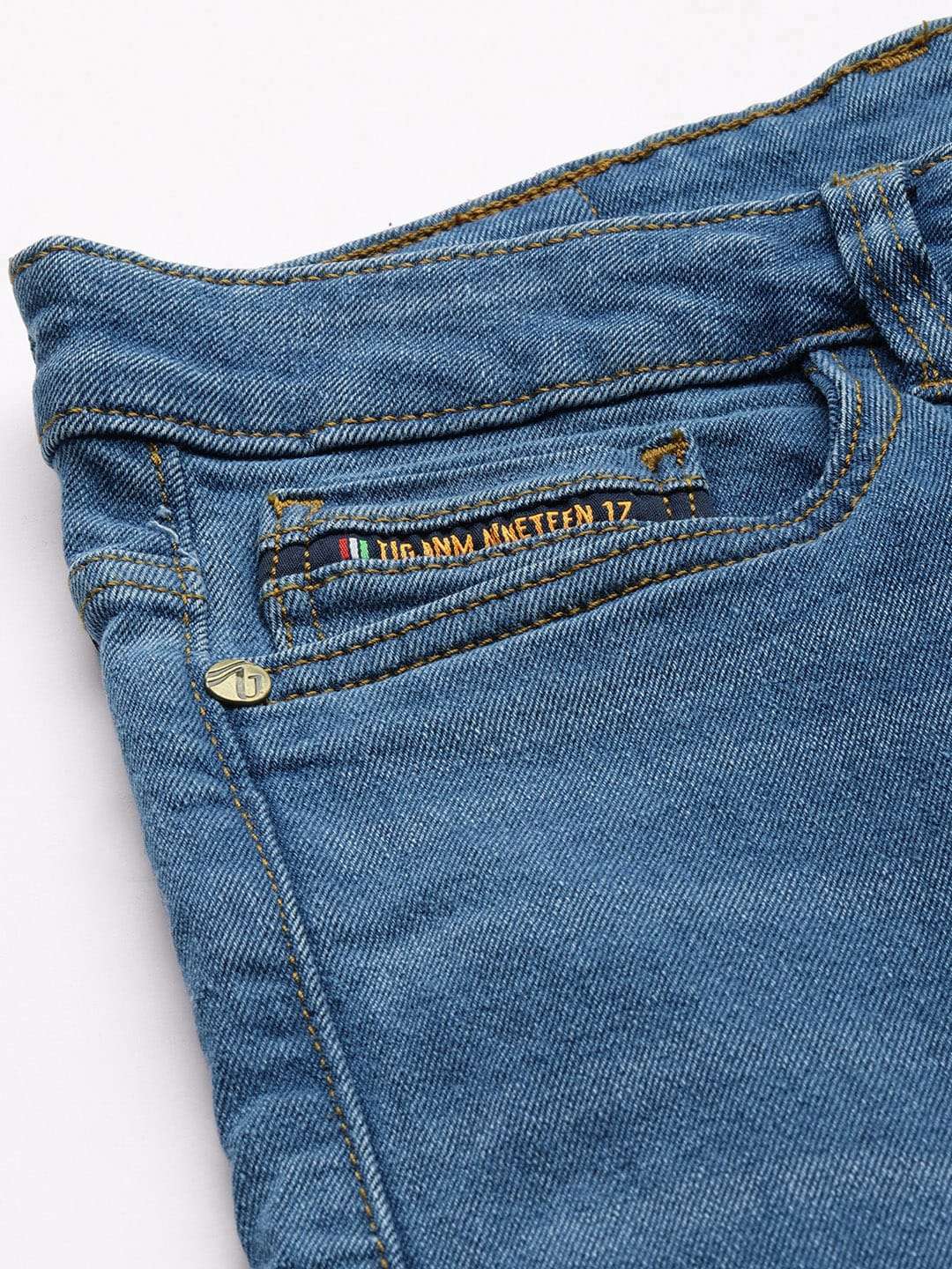 Shop Men G-Noah Distress Boot Cut Fit Jeans Online.