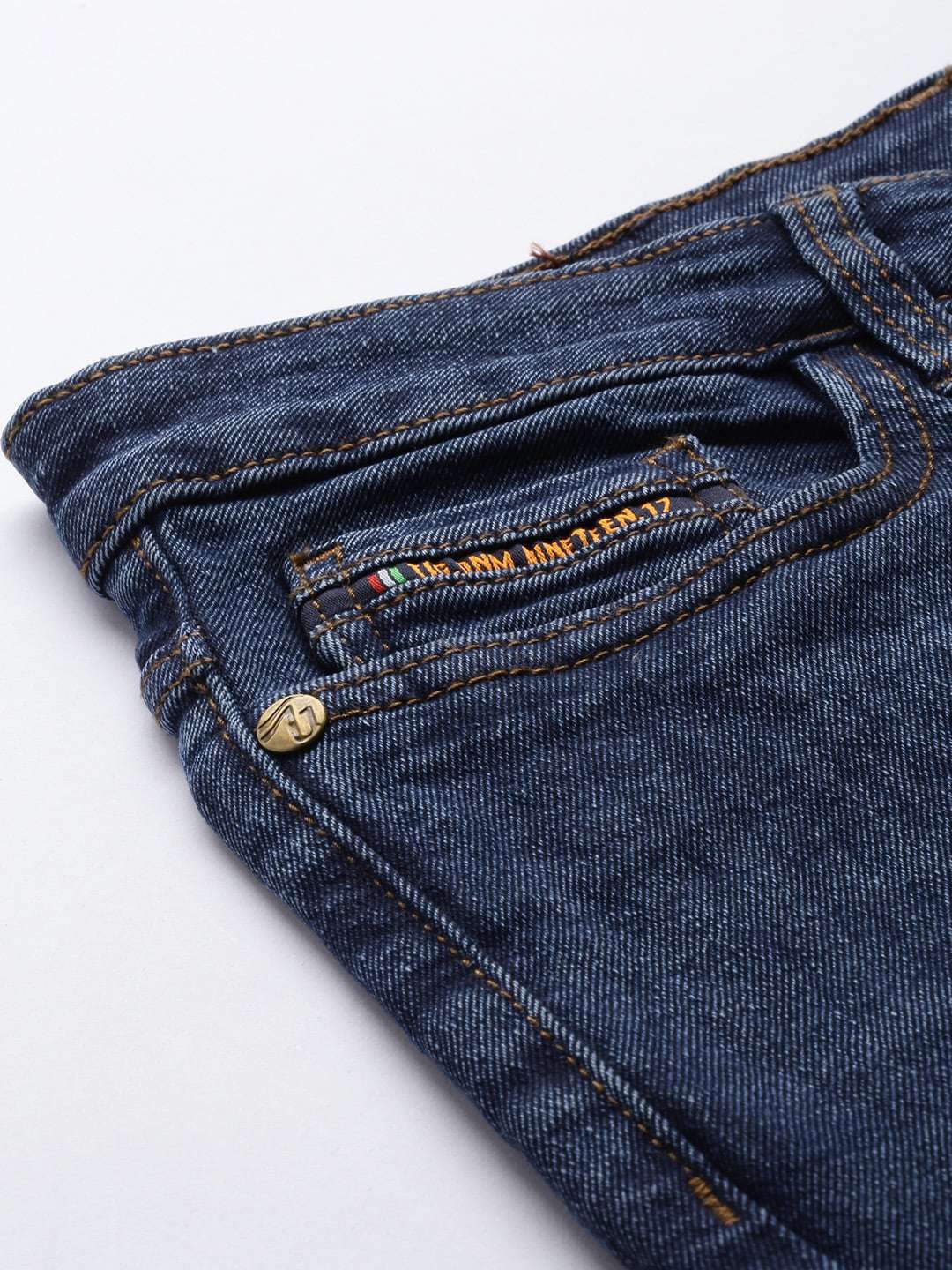 Shop Men G-Noah Distress Boot Cut Fit Jeans Online.