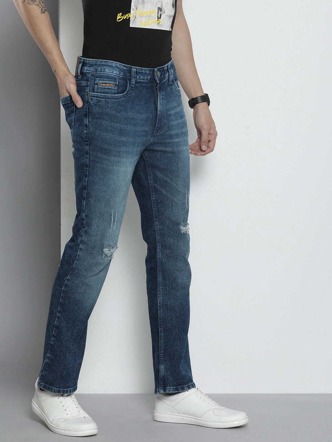 Shop Men G-Noah Distress Boot Cut Fit Jeans Online.