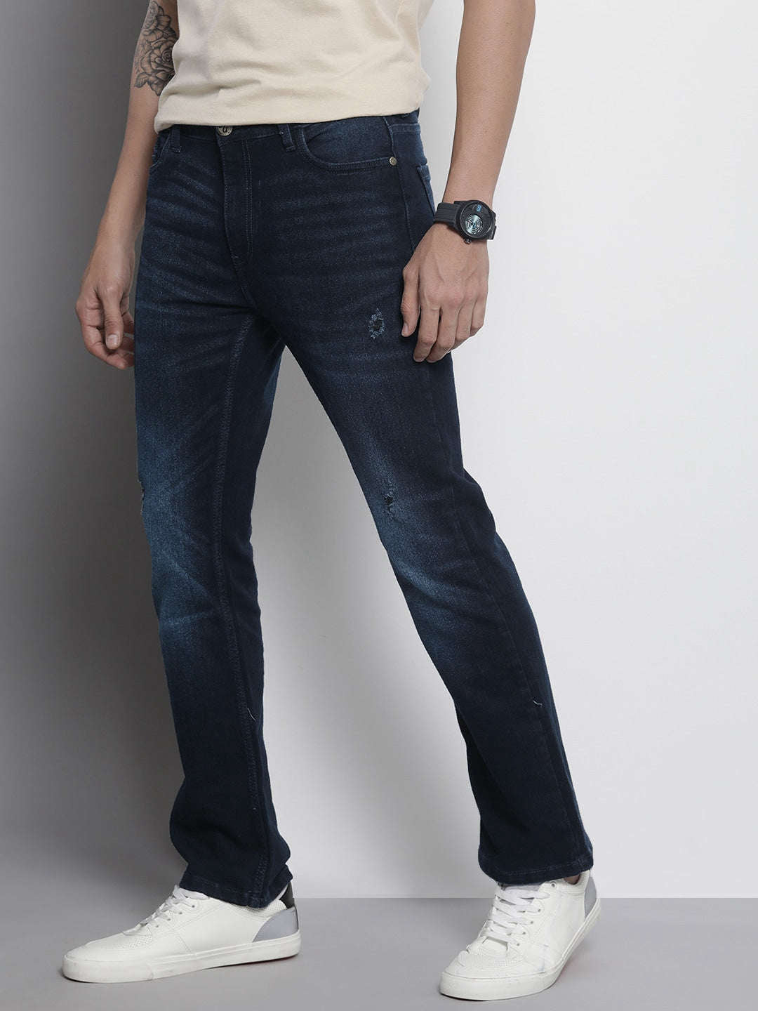 Shop Men G-Noah Distress Boot Cut Fit Jeans Online.