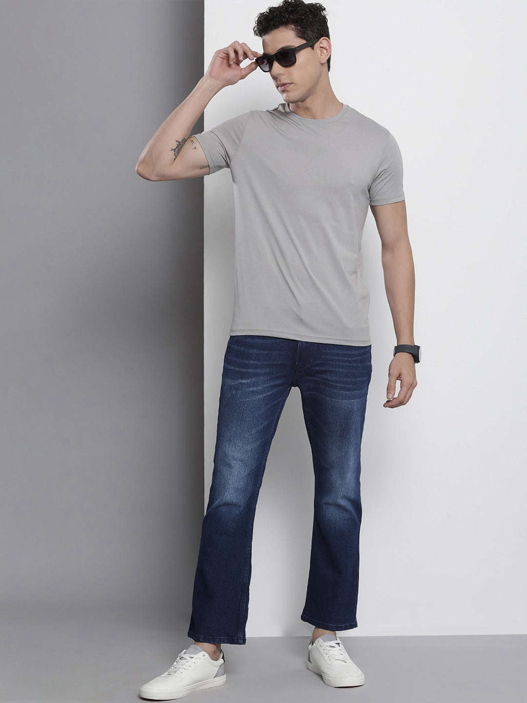 Shop Men Boot Cut Jeans Online.