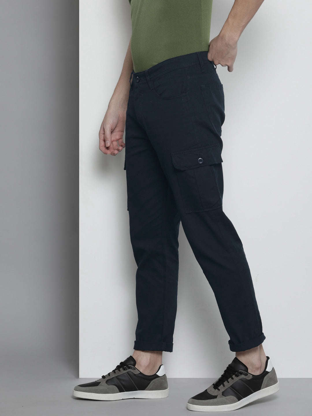 Shop Men Five Pocket Cargo Pant Pant Online.