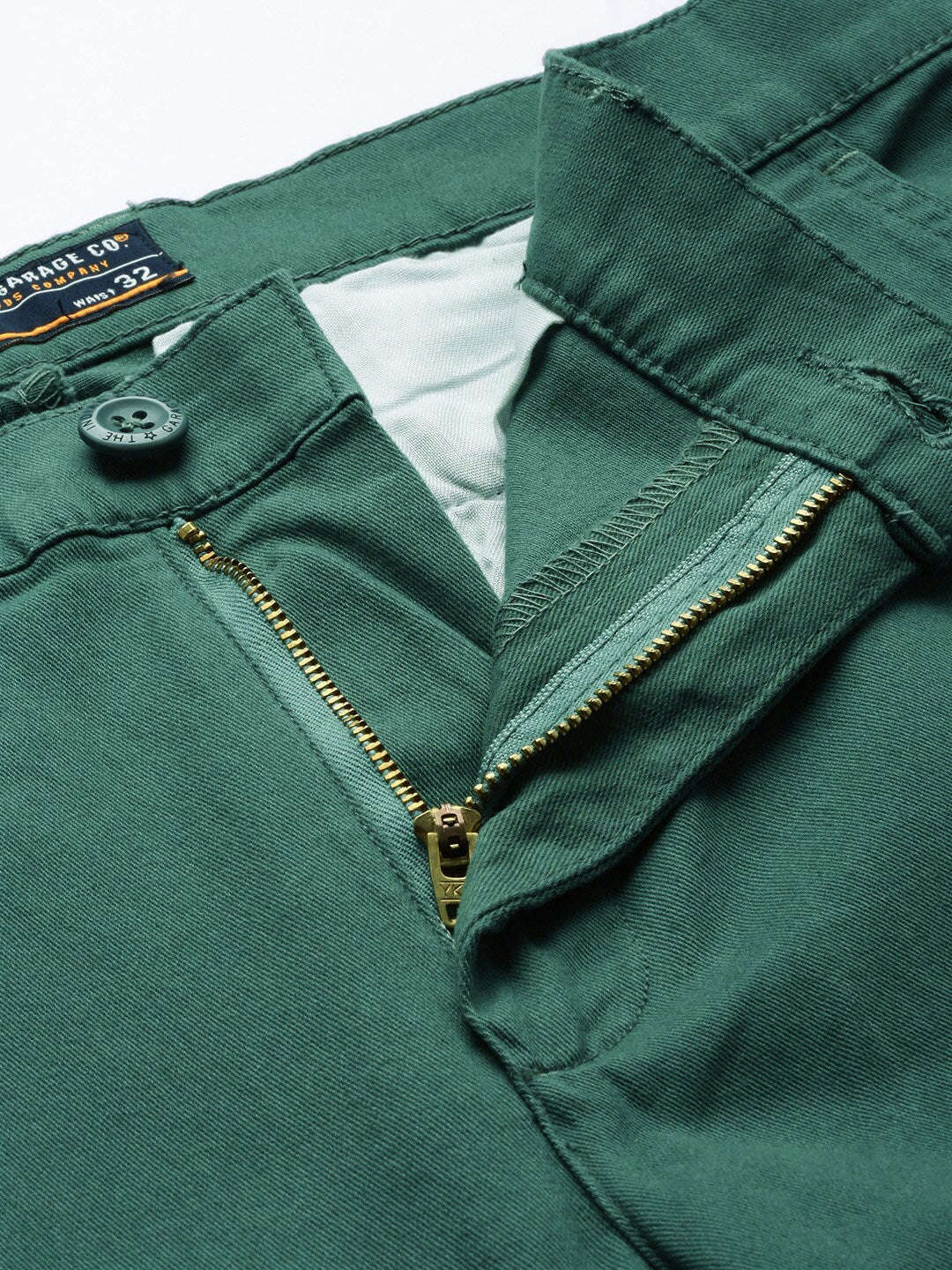 Shop Men Solid Chino Pants Online.