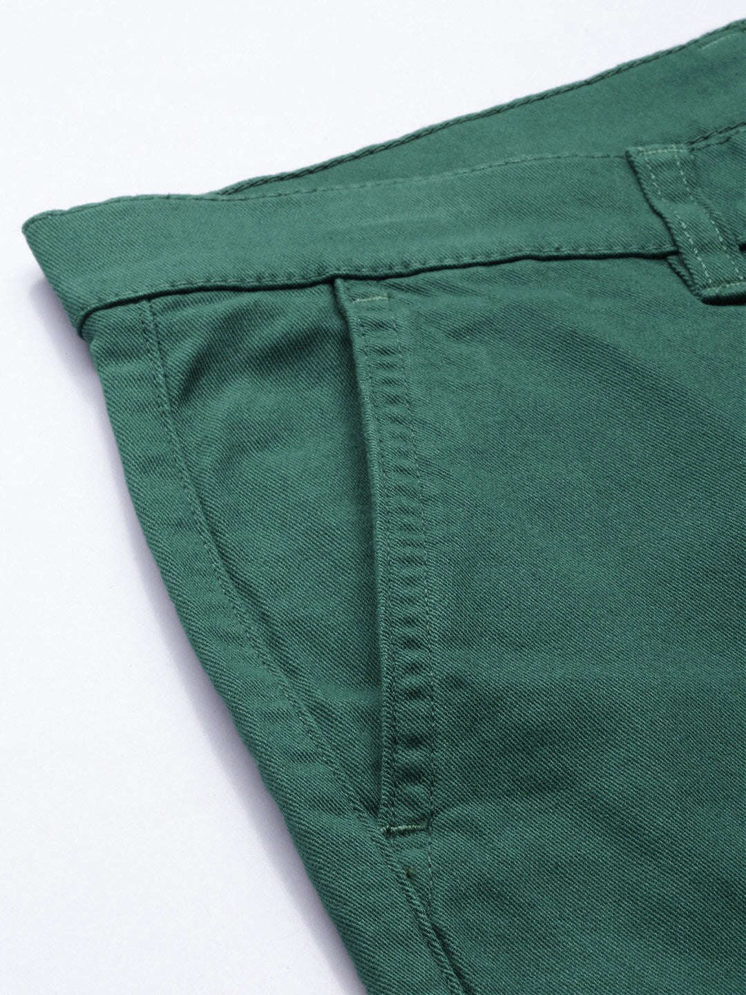 Shop Men Solid Chino Pants Online.