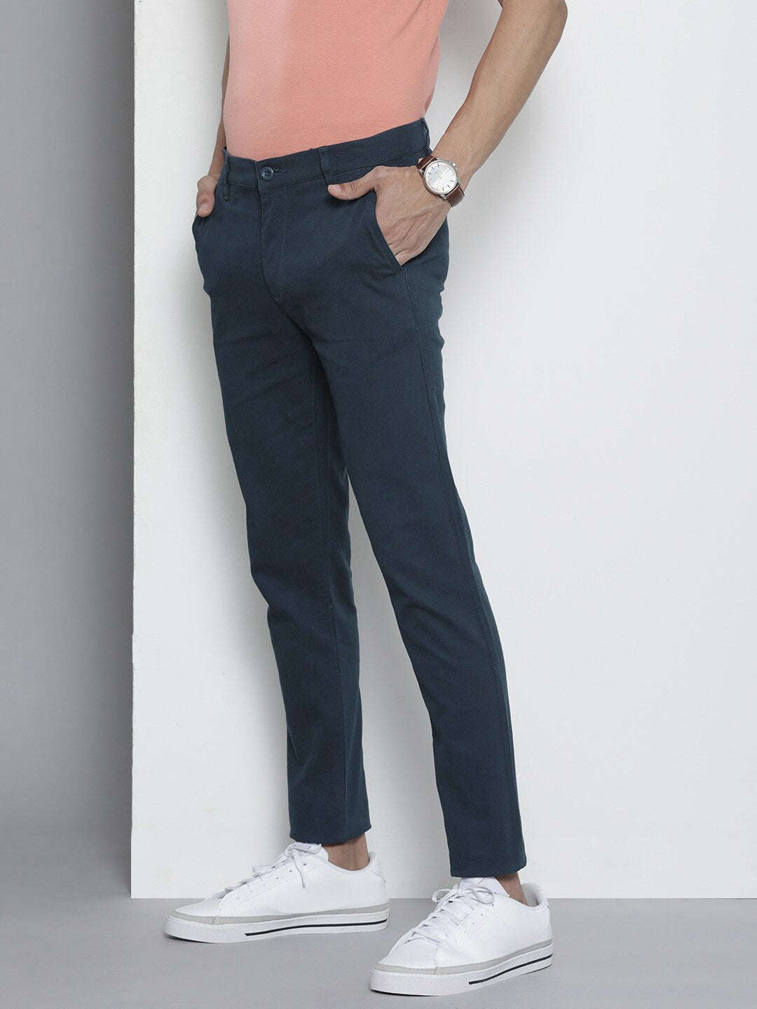 Shop Men Solid Chino Pants Online.