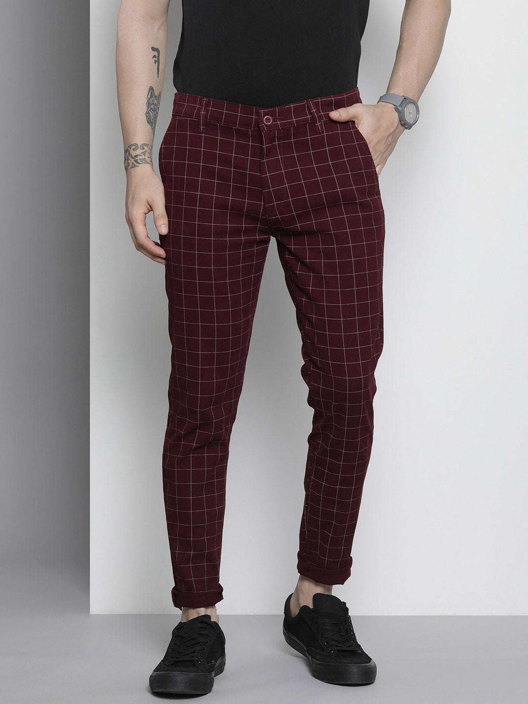 Shop Men Checked Chino Pants Online.