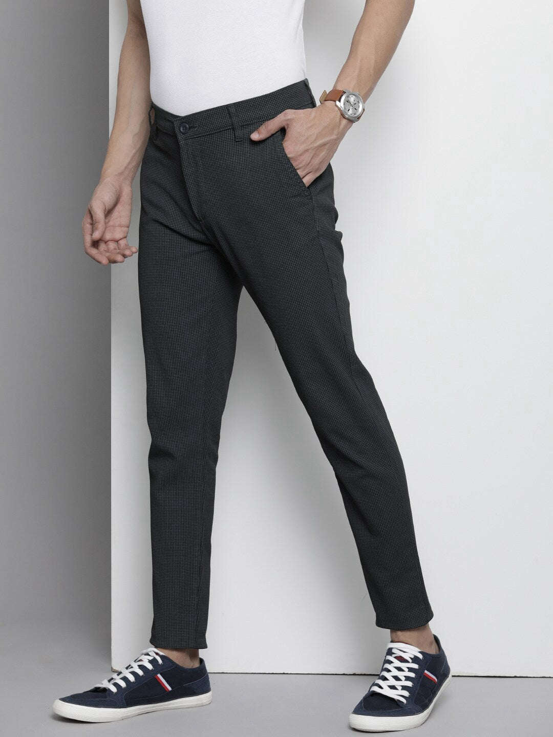 Shop Men Chino Pants Online.