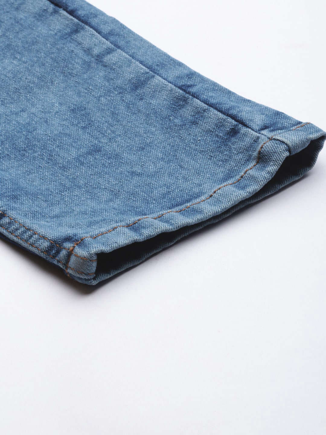 Shop Men Distress Carrot Fit Jeans Online.