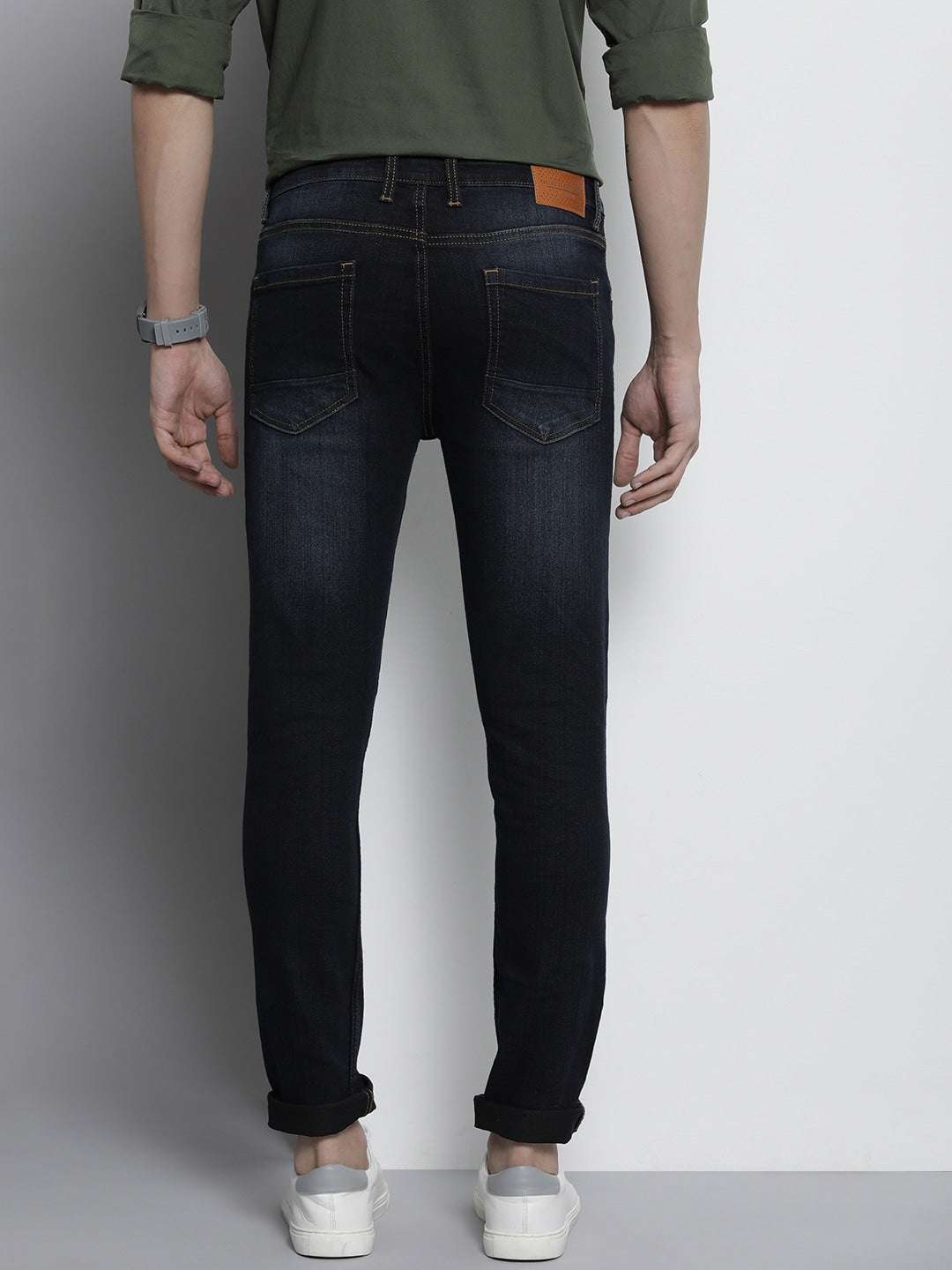 Shop Men Clean Look Skinny Jeans Online.