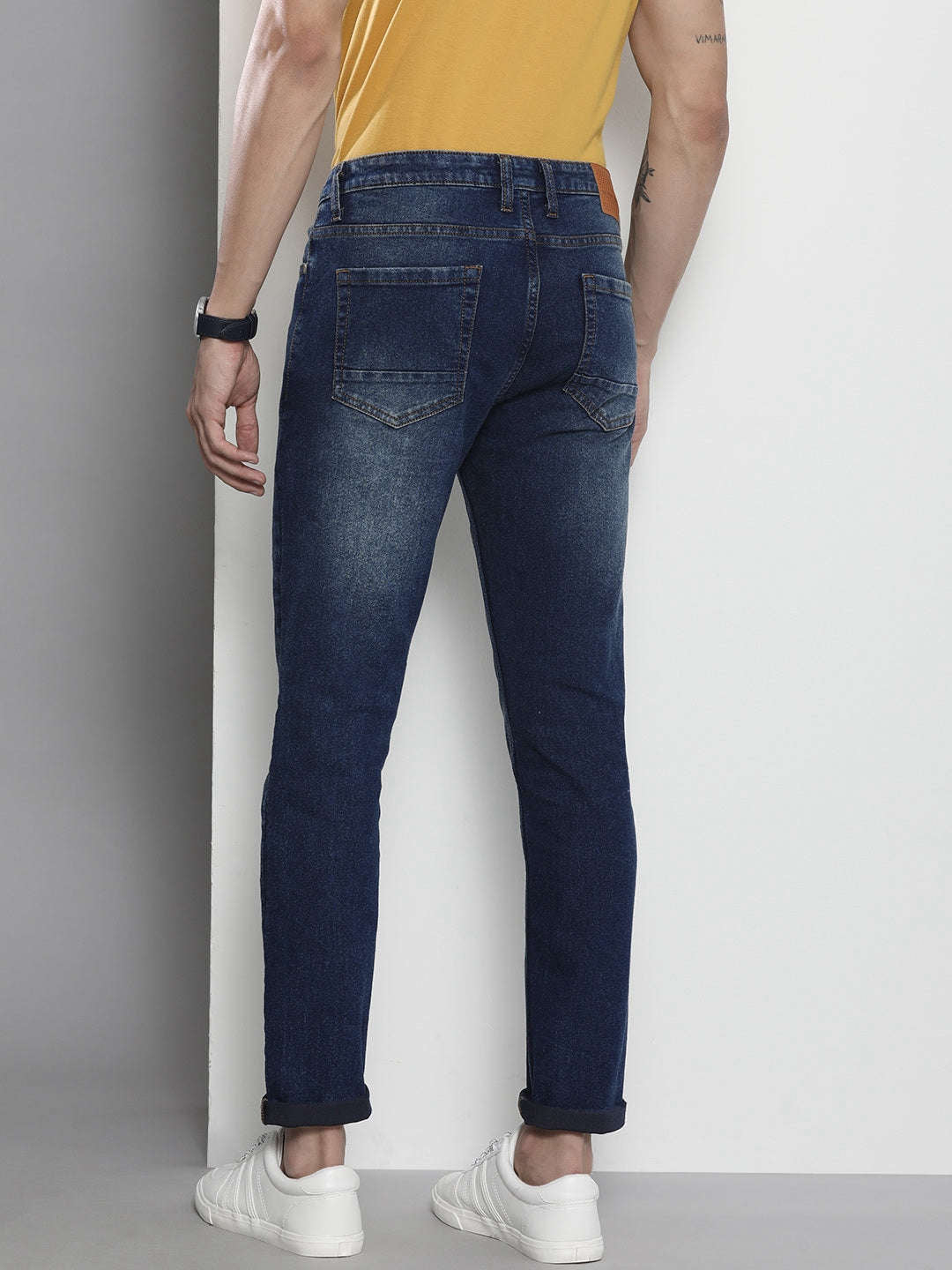 Shop Men Clean Look Skinny Jeans Online.