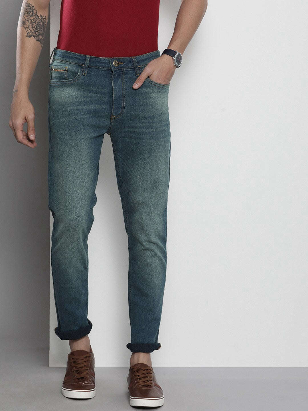 Shop Men Clean Look Skinny Jeans Online.