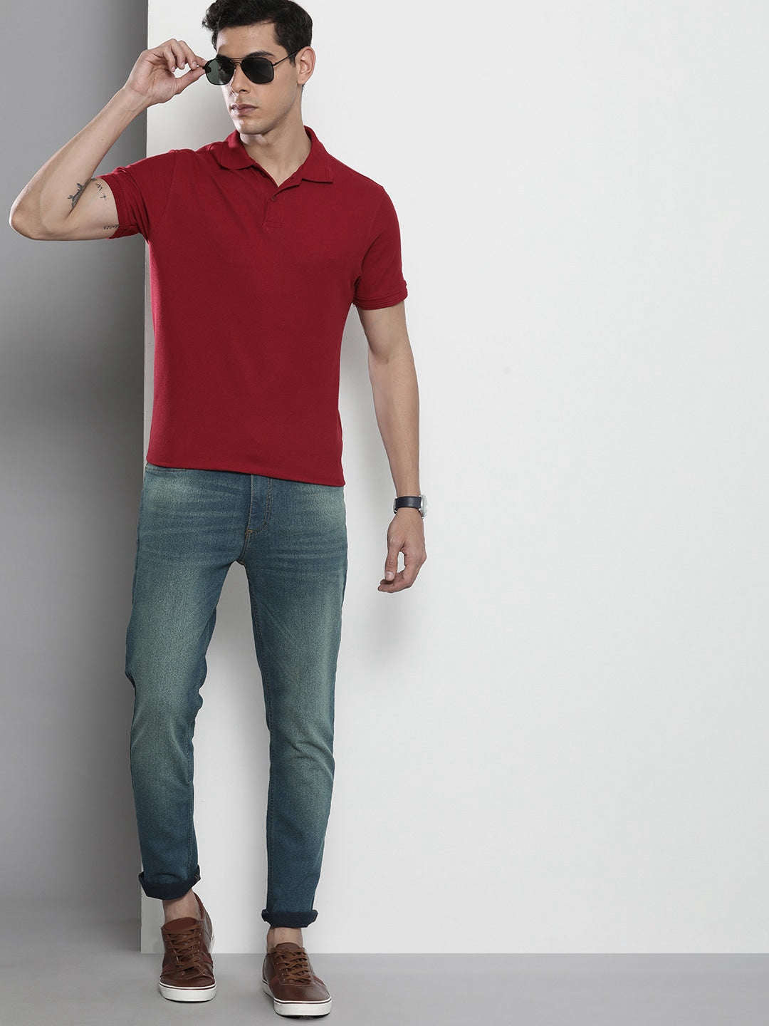 Shop Men Clean Look Skinny Jeans Online.