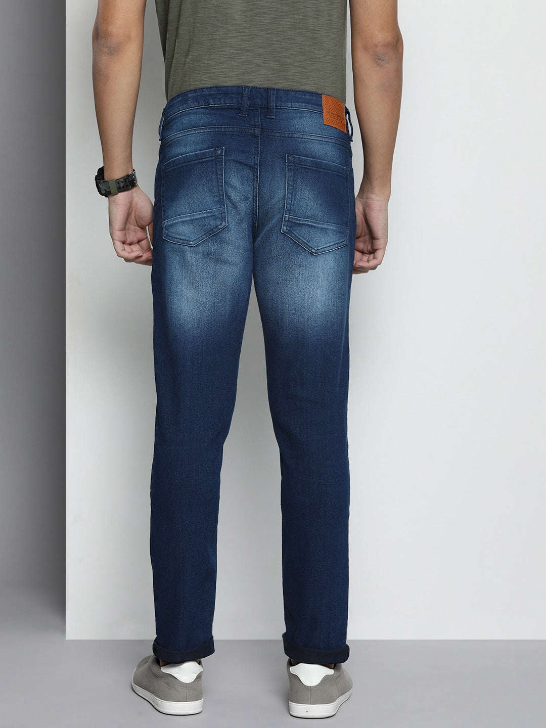 Shop Men Clean Look Skinny Jeans Online.