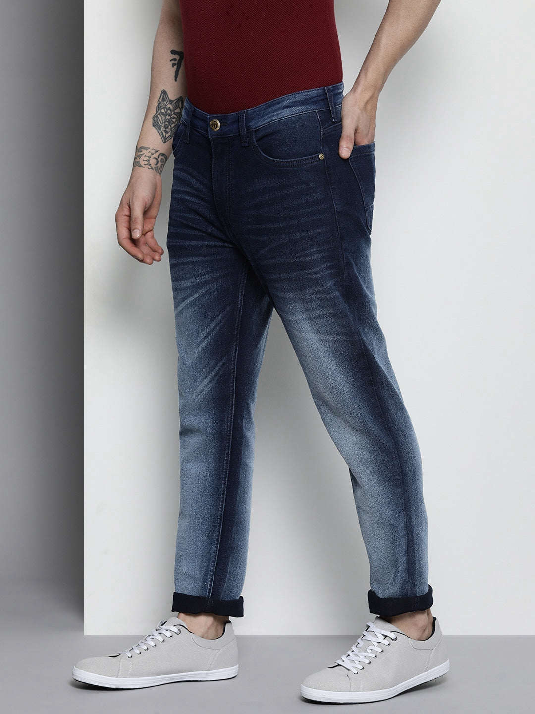 Shop Men Clean Look Skinny Jeans Online.