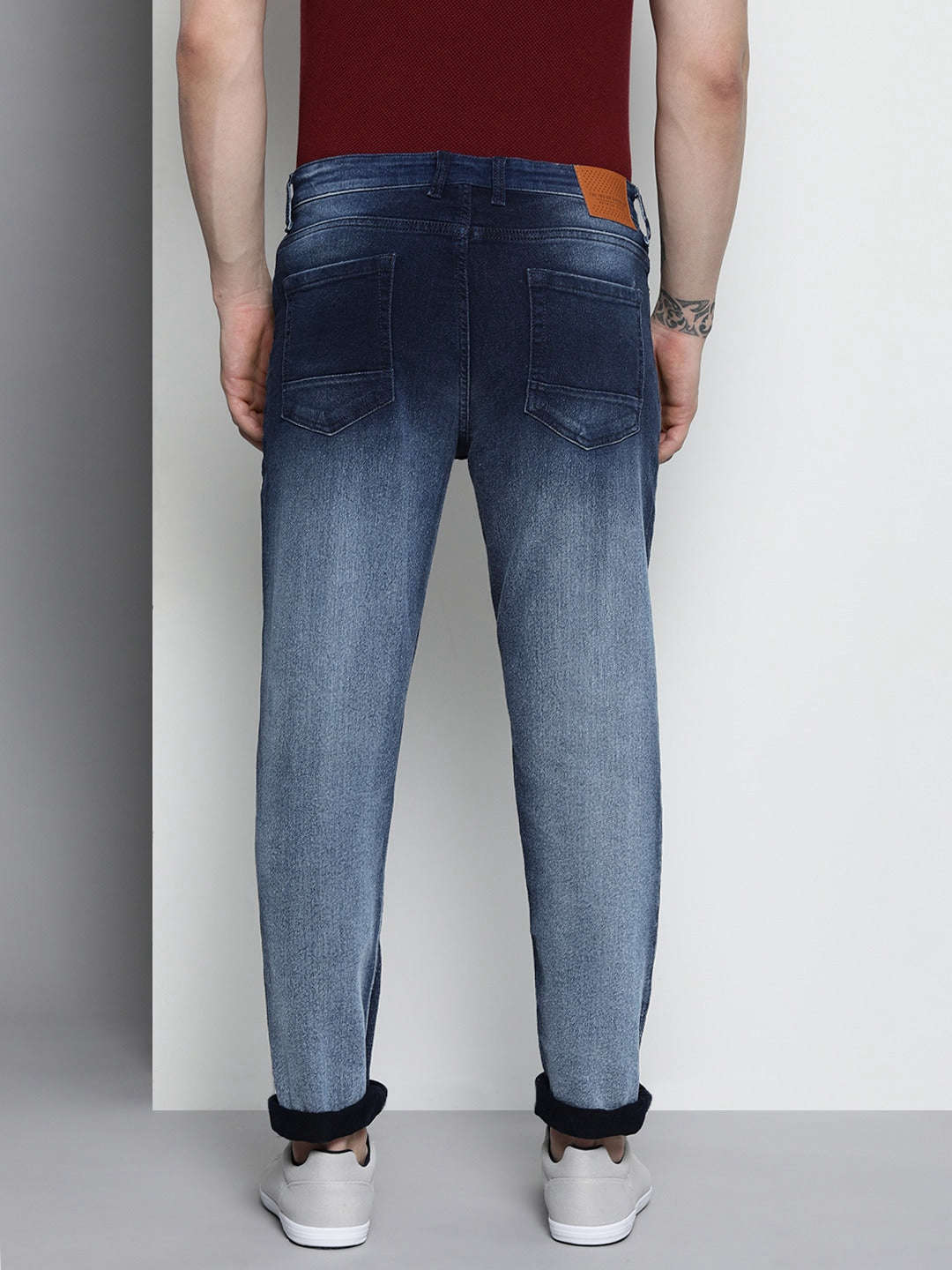 Shop Men Clean Look Skinny Jeans Online.