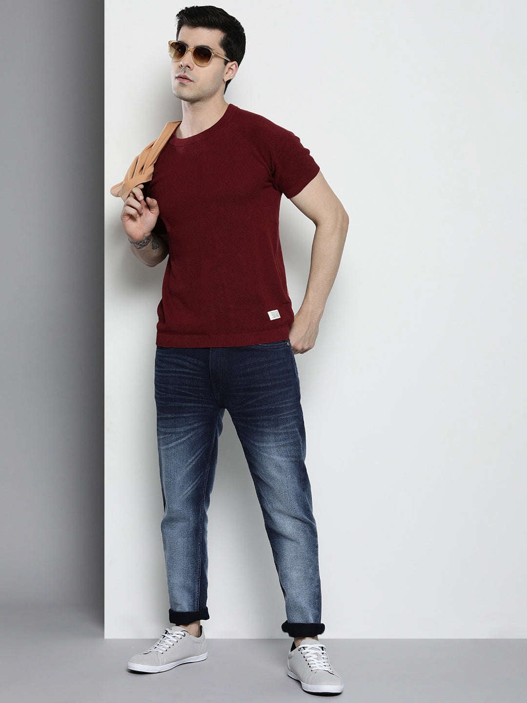 Shop Men Clean Look Skinny Jeans Online.