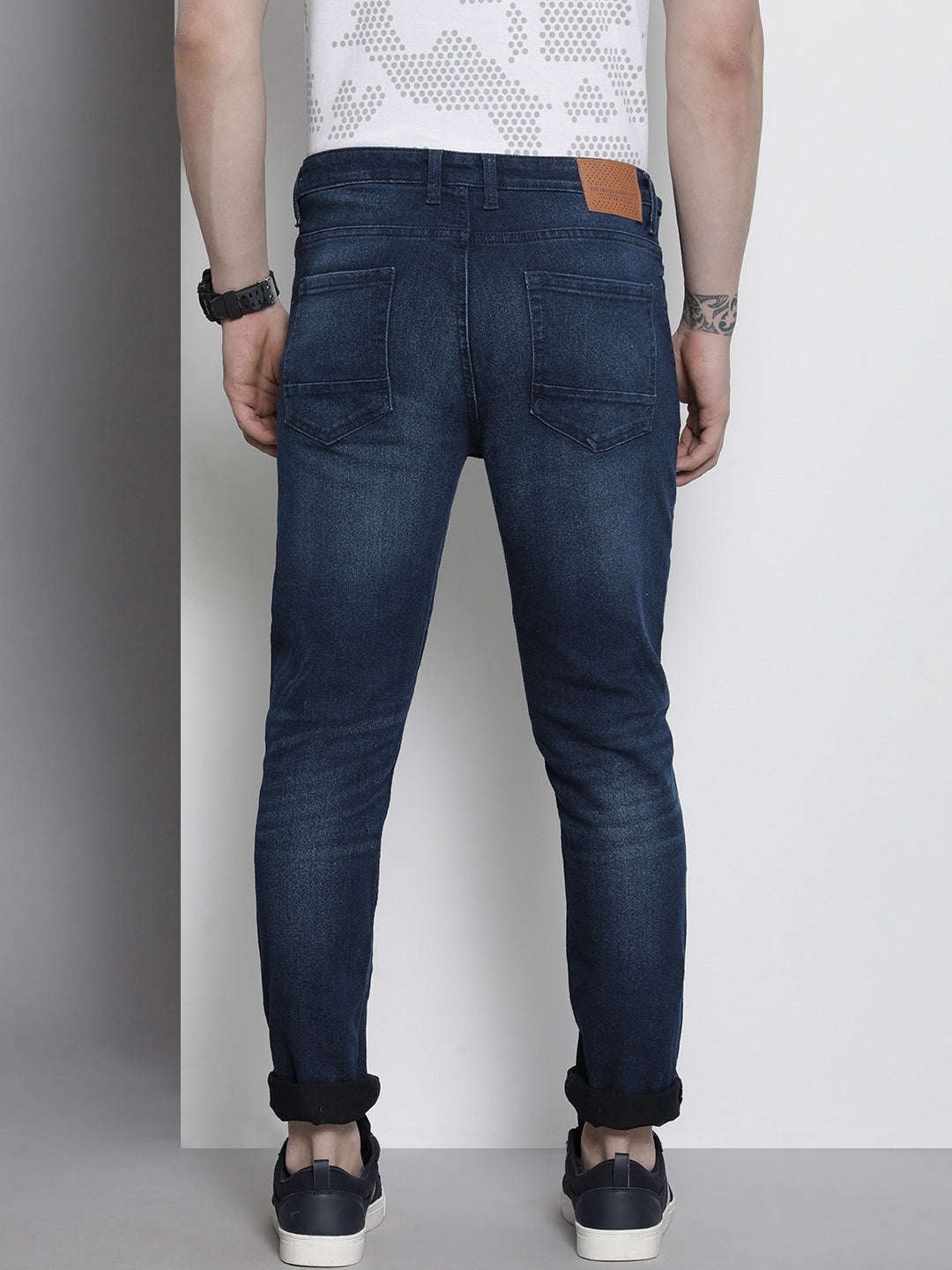 Shop Men Skinny Jeans Online.