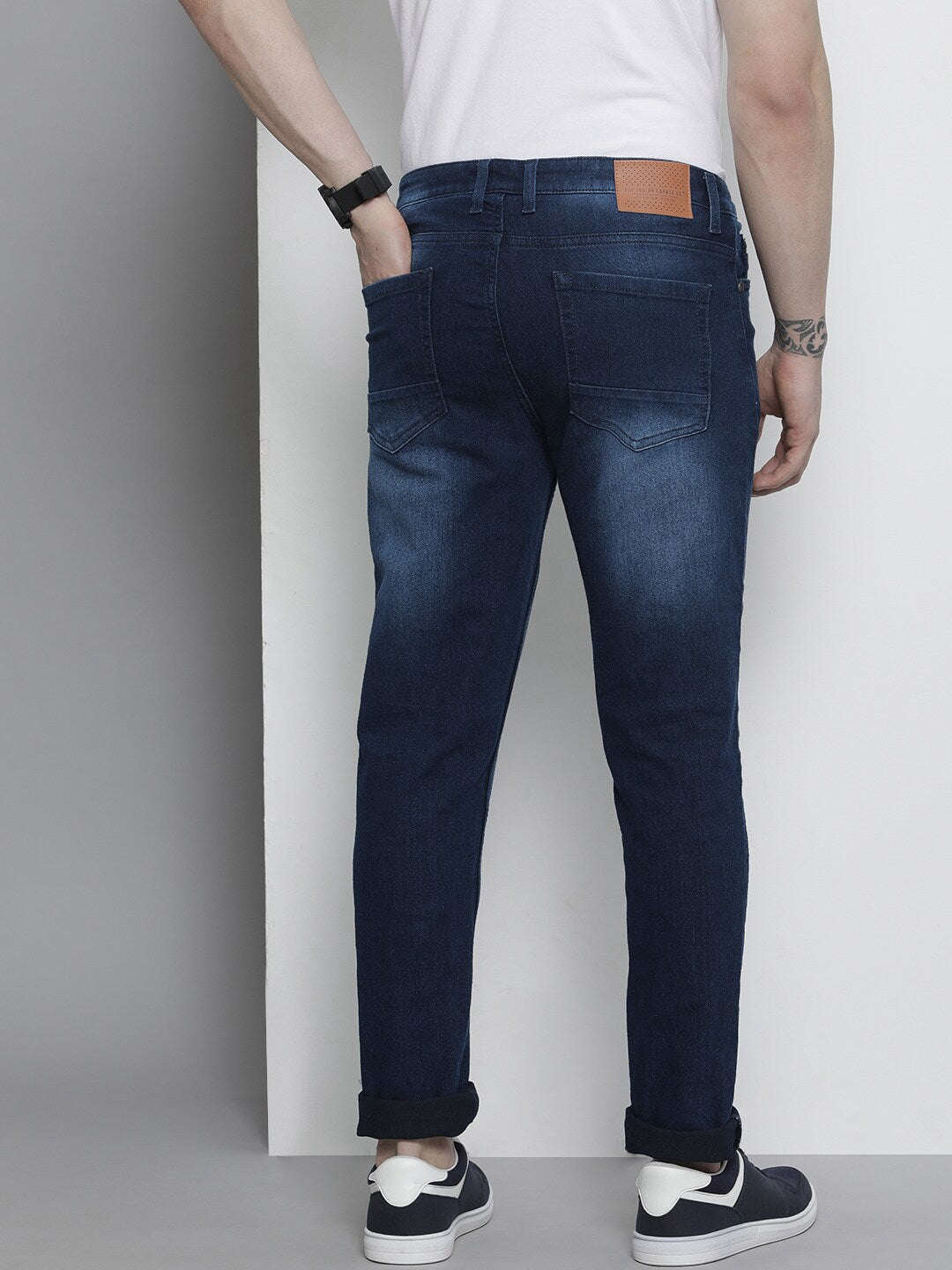 Shop Men Skinny Jeans Online.