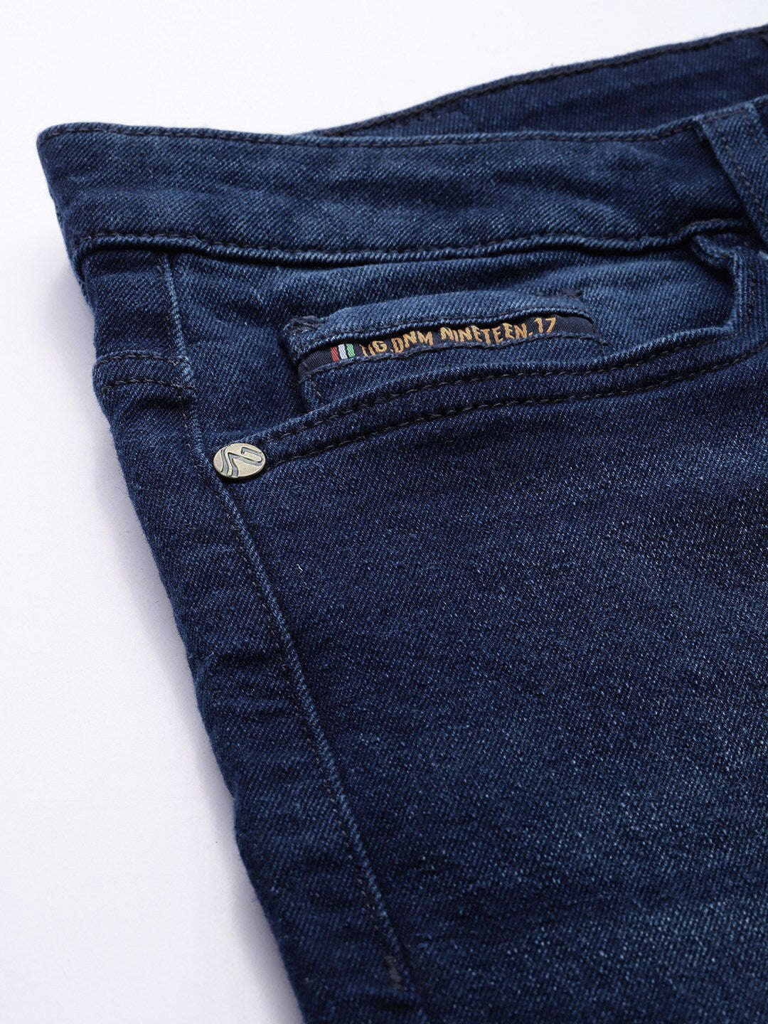 Shop Men Skinny Jeans Online.