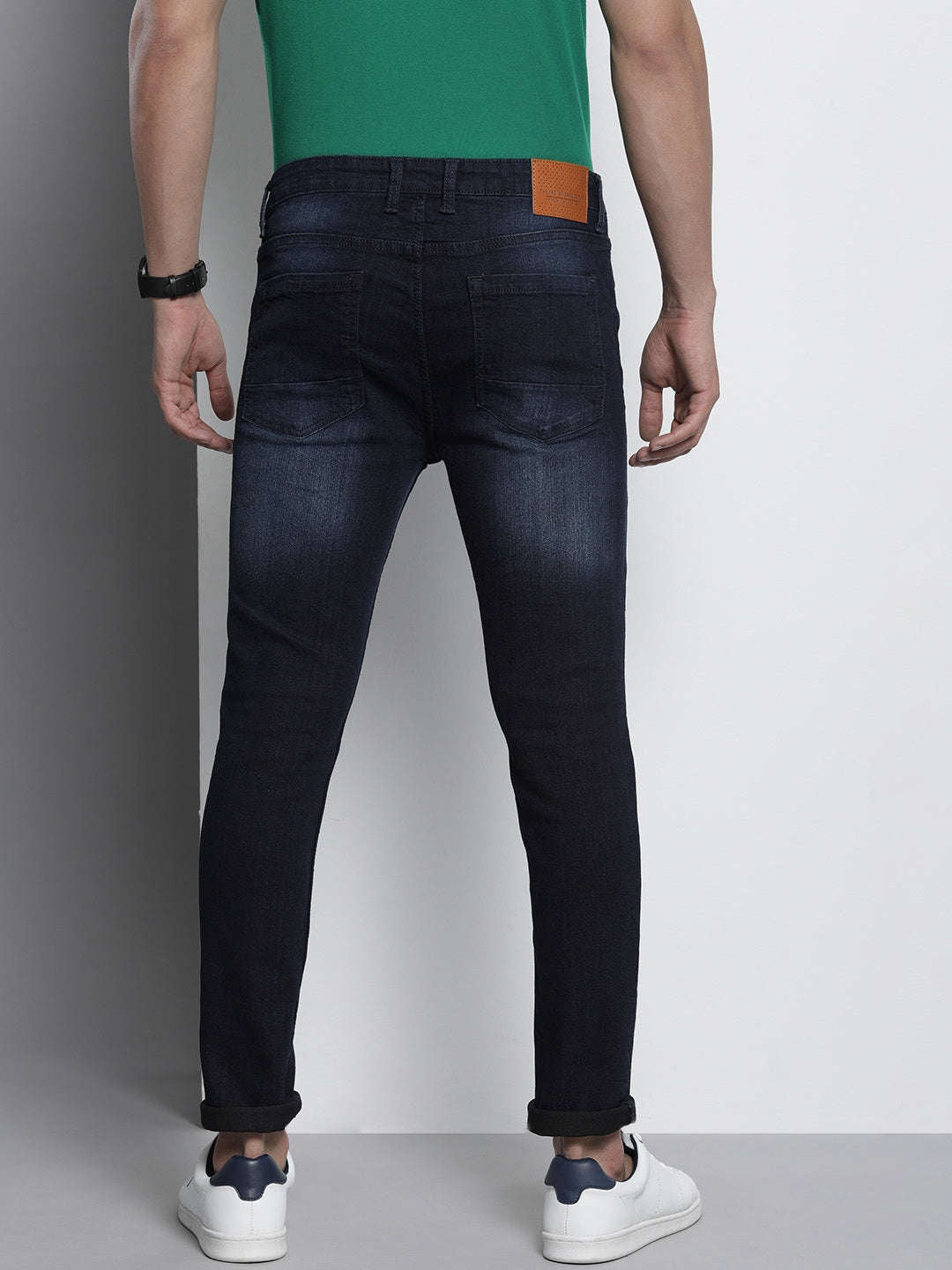 Shop Men Skinny Distressed Jeans Online.