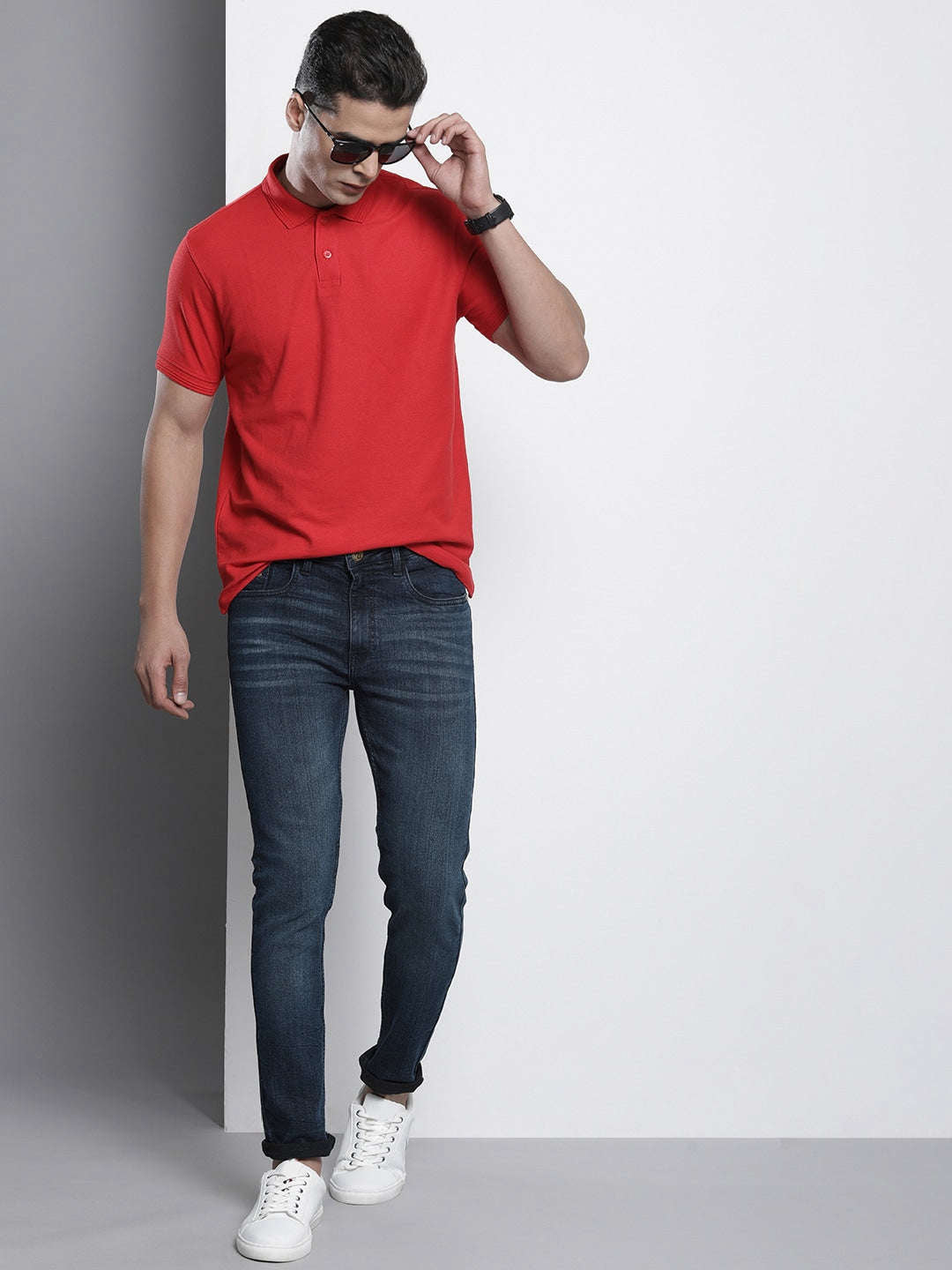 Shop Men Distress Skinny Fit Jeans Online.