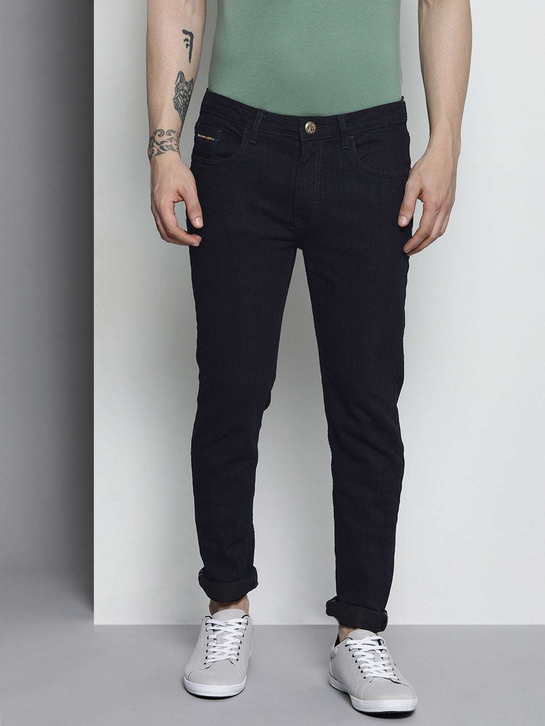 Shop Men Distress Skinny Fit Jeans Online.