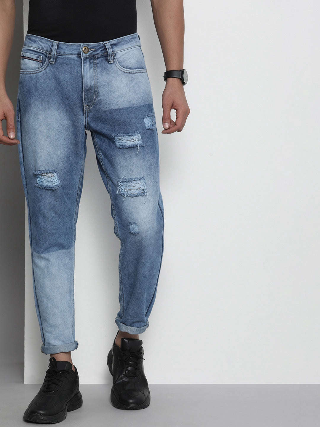 Shop Men Dad Fit Jeans Online.