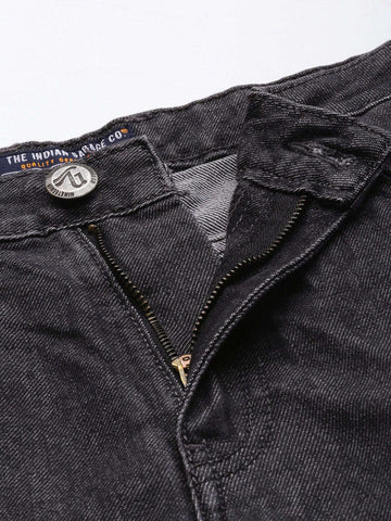 Shop Men Dad Fit Jeans Online.