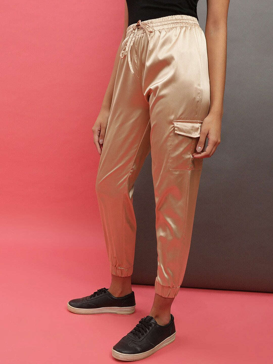 Shop Women Cuffed Cargo Jogger Online.