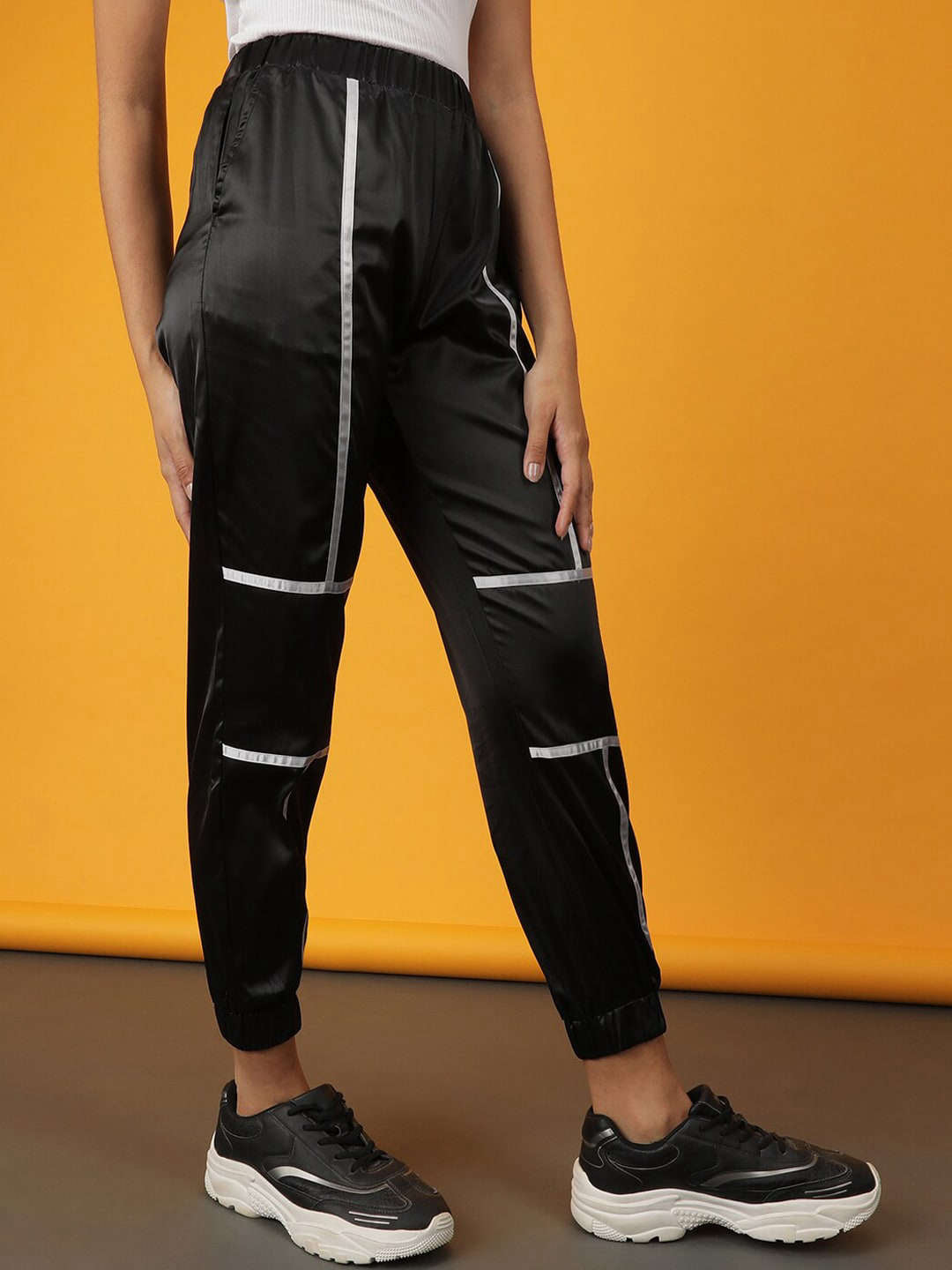 Shop Women Satin Jogger With Contrast Piping Online.