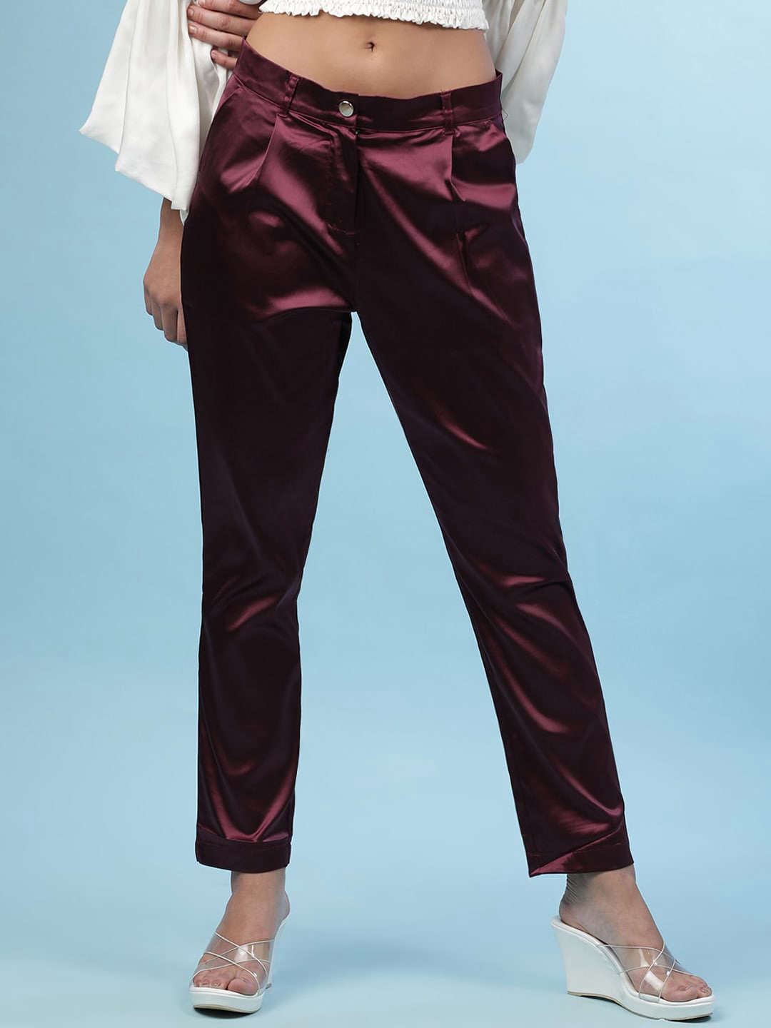 Shop Women Tapered Pant Online.