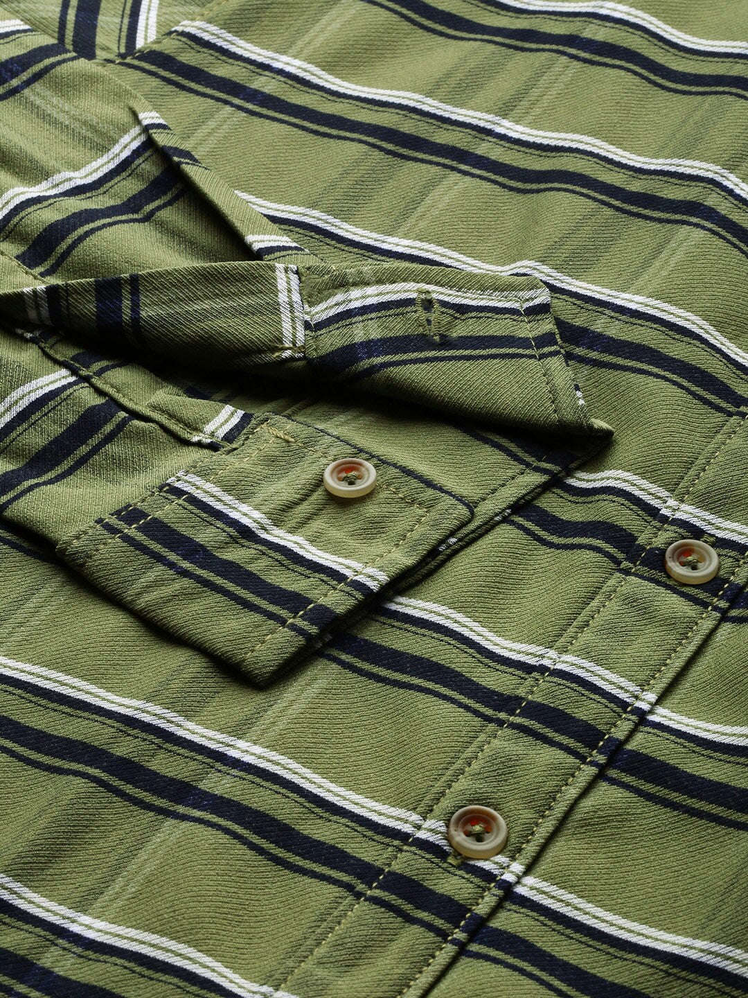 Shop Men Checked Shirt Online.