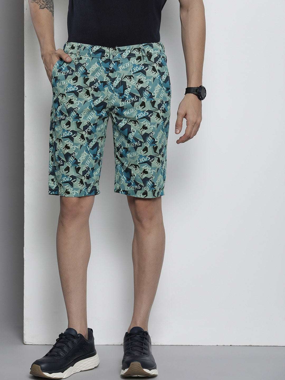 Shop Men Shorts Geometric Online.