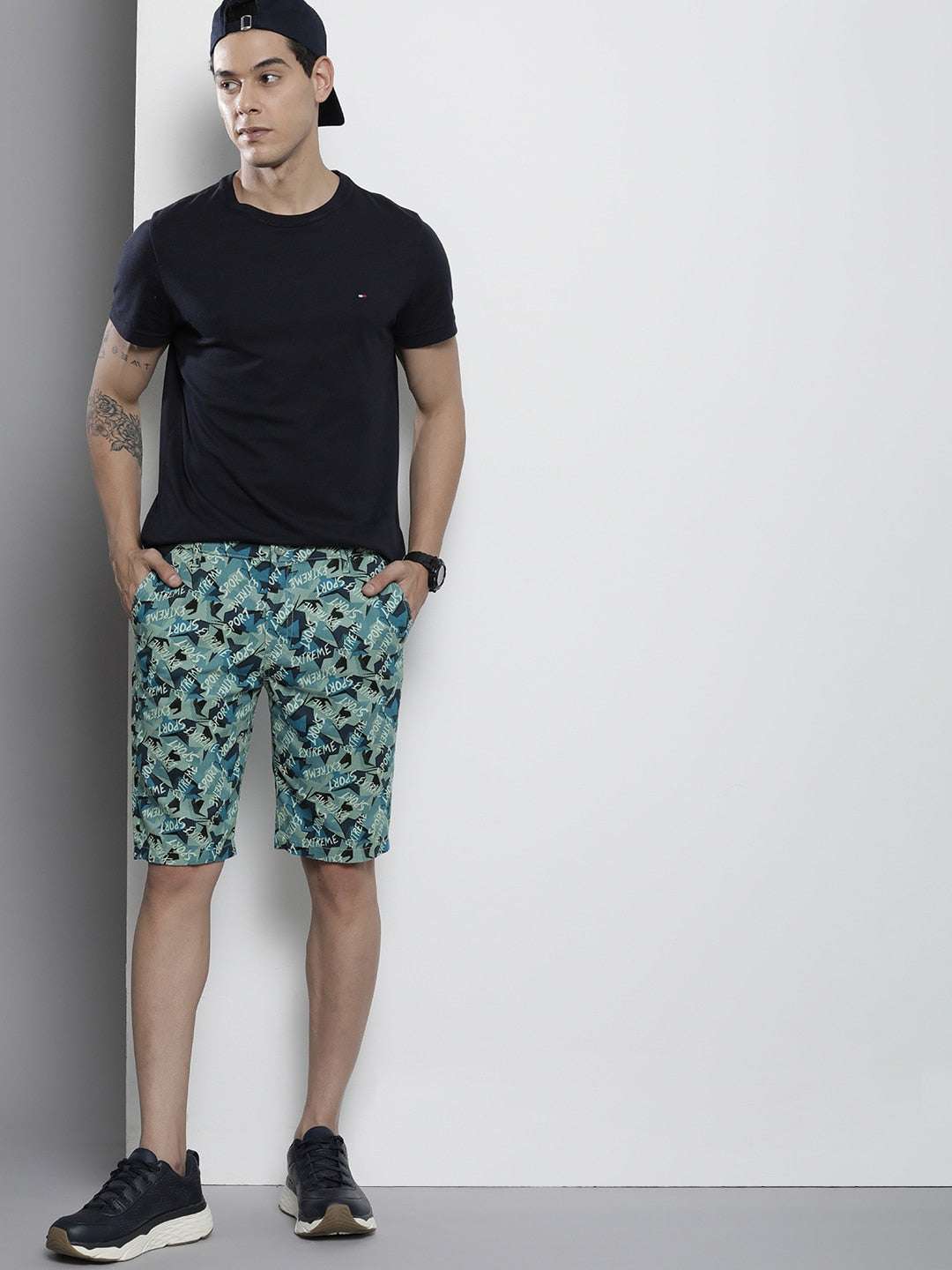 Shop Men Shorts Geometric Online.