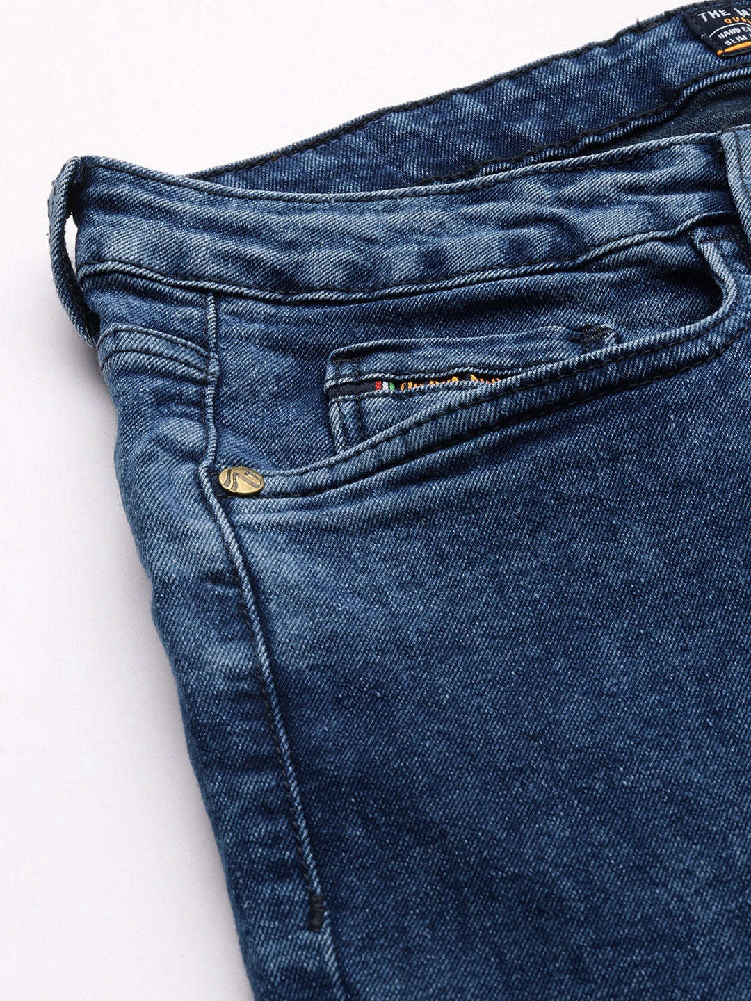 Shop Men Straight Fit Jeans Online.