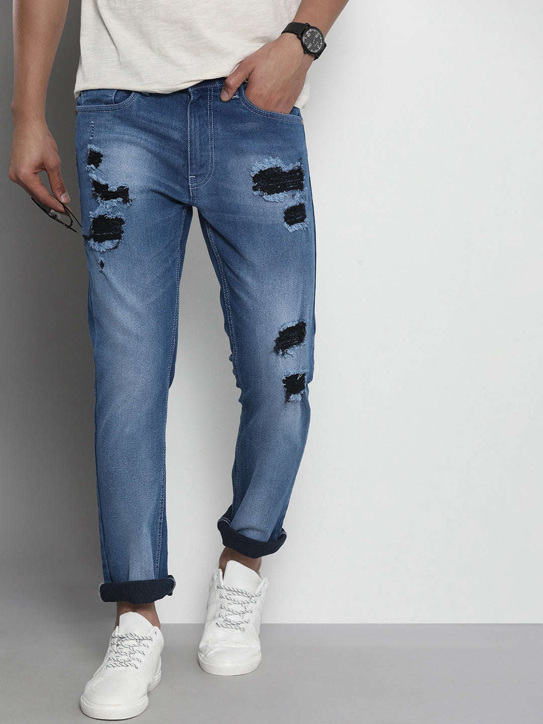 Shop Men Slim Straight Fit Jeans Online.